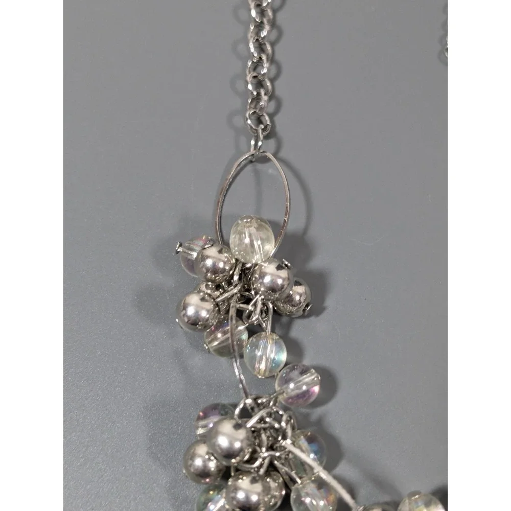 Retro Coastal Chic Silver Tone Round Bead Cluster Statement Necklace 21